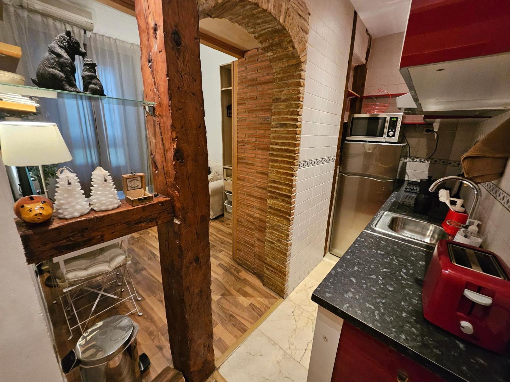 Pequeno Apartamento En El Centro De Madrid Exterior photo